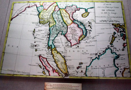 Hoang Sa – Truong Sa sovereignty maps on display in Khanh Hoa - ảnh 1